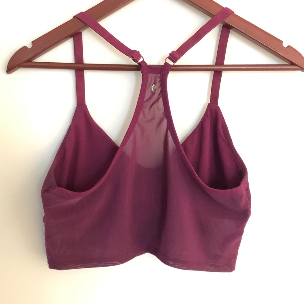 Fabletics Marlene Midi Bra - Picture 8 of 8